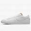 SEPATU SNEAKERS NIKE Wmns Blazer Low '77