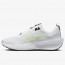 SEPATU LARI NIKE Interact run