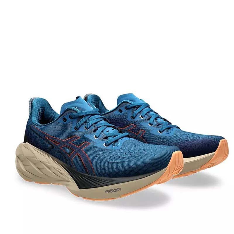 SEPATU LARI ASICS Novablast 4