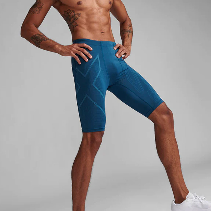 CELANA LARI 2XU Light Speed Compression Shorts