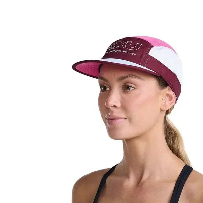 TOPI LARI 2XU Light Speed Cap