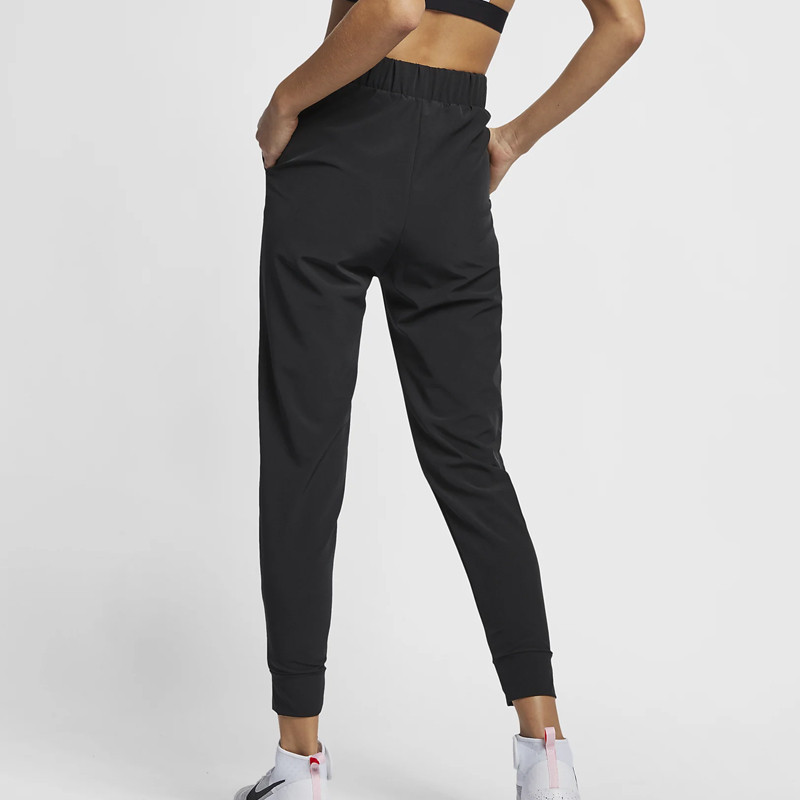 CELANA TRAINING NIKE Wmns Bliss Victory Trousers
