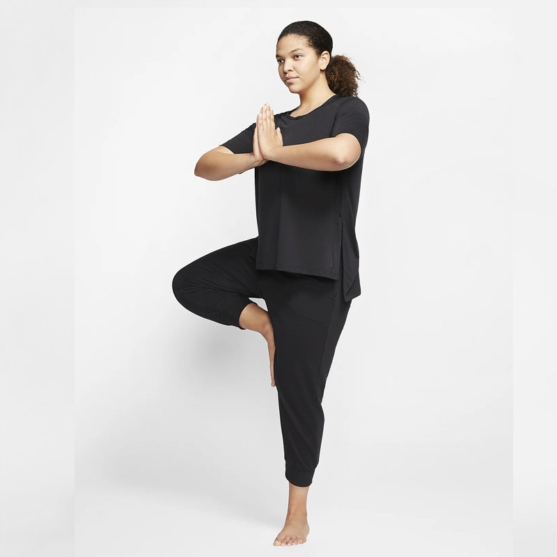 BAJU TRAINING NIKE Wmns Yoga Shorts Sleeve Top