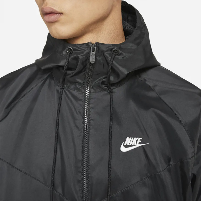 BAJU TRAINING NIKE Sportswear Windrunner Hooded Jacket