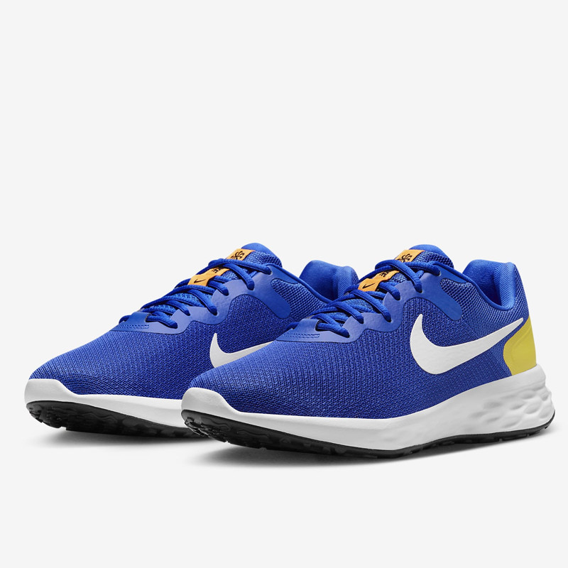 SEPATU LARI NIKE Revolution 6 Extra Wide