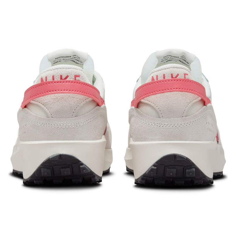 SEPATU SNEAKERS NIKE Wmns Waffle Debut