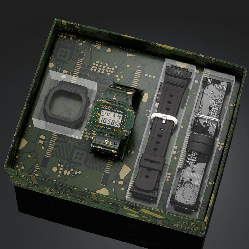 JAM TANGAN  CASIO G-Shock DWE Classic Style Carbon Core Guard Watch