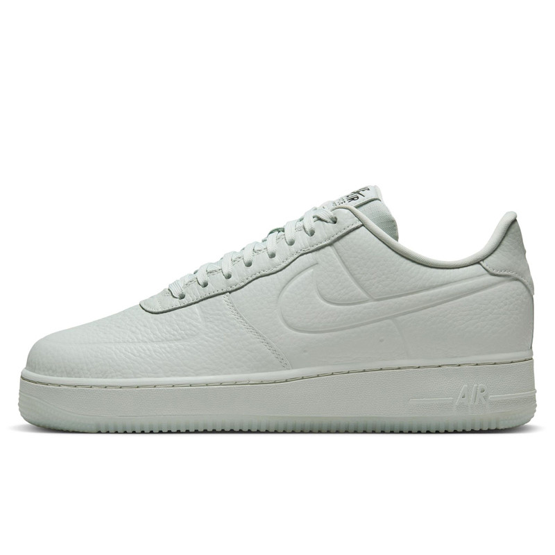 SEPATU SNEAKERS NIKE Air Force 1 '07 PRM