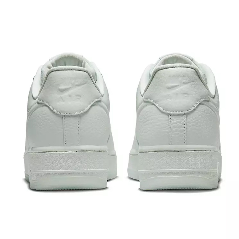 SEPATU SNEAKERS NIKE Air Force 1 '07 PRM