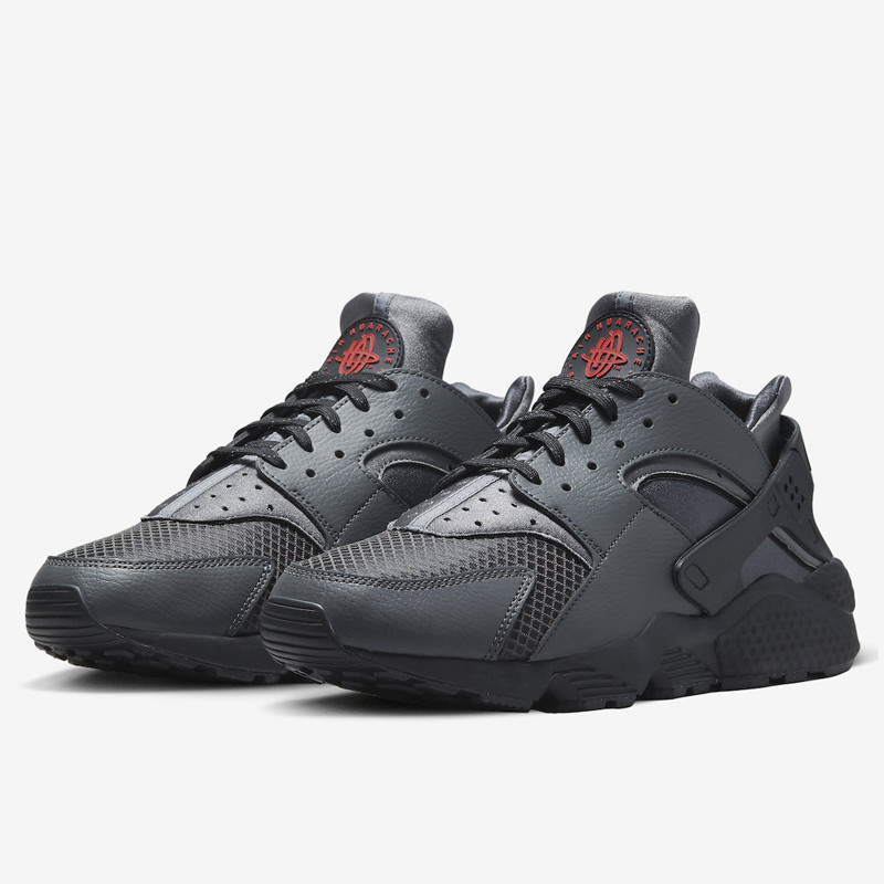 SEPATU SNEAKERS NIKE AIR HUARACHE