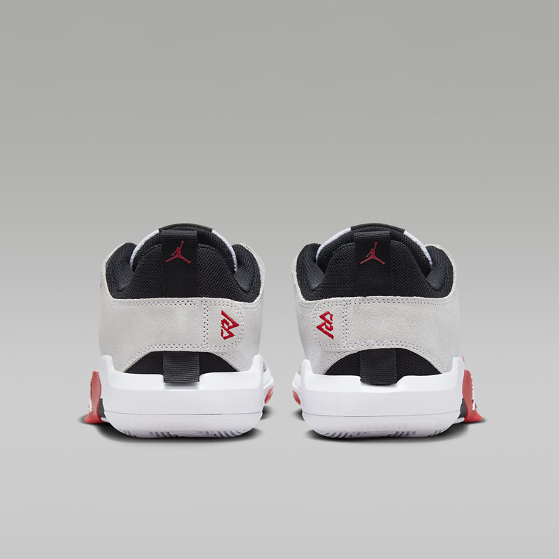 SEPATU BASKET AIR JORDAN Aj One Take 5 PF