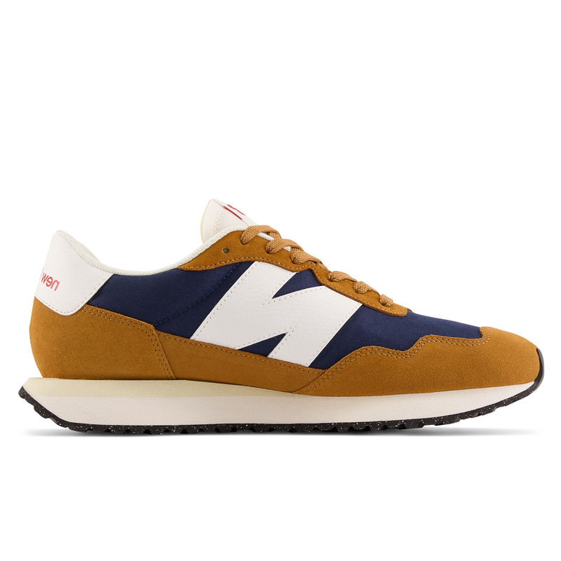 SEPATU SNEAKERS NEW BALANCE 237