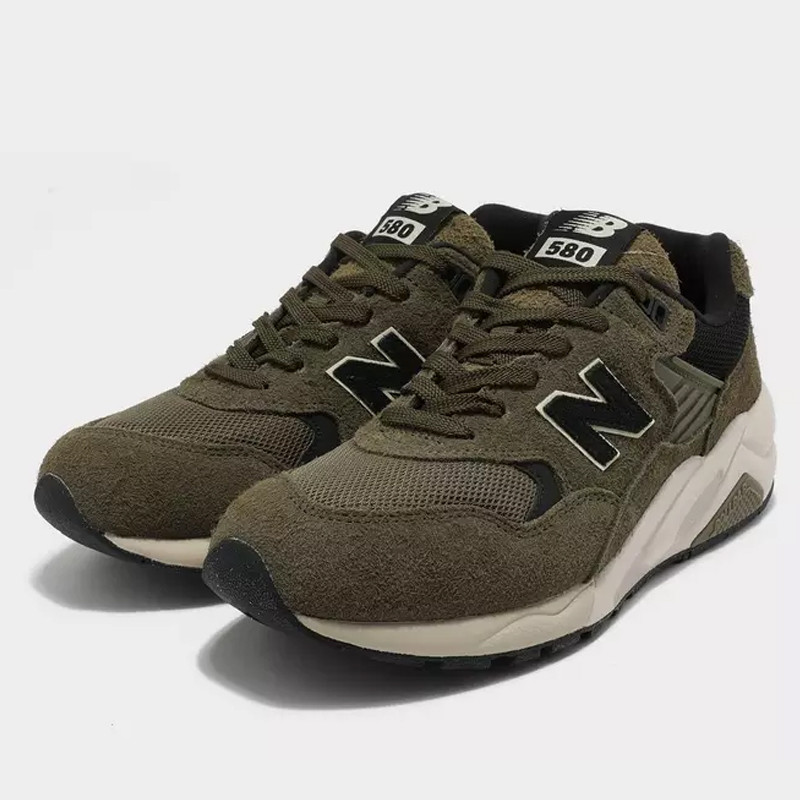 SEPATU SNEAKERS NEW BALANCE 580