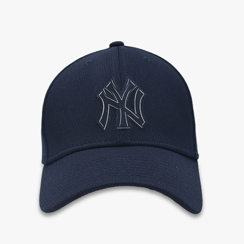 TOPI SNEAKERS NEW ERA New York Yankees Clubhouse Collection 39Thirty Stretch Fit Cap