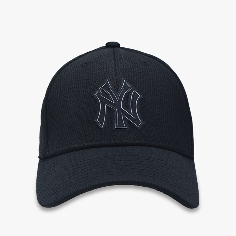 TOPI SNEAKERS NEW ERA New York Yankees Clubhouse Collection 39Thirty Stretch Fit Cap