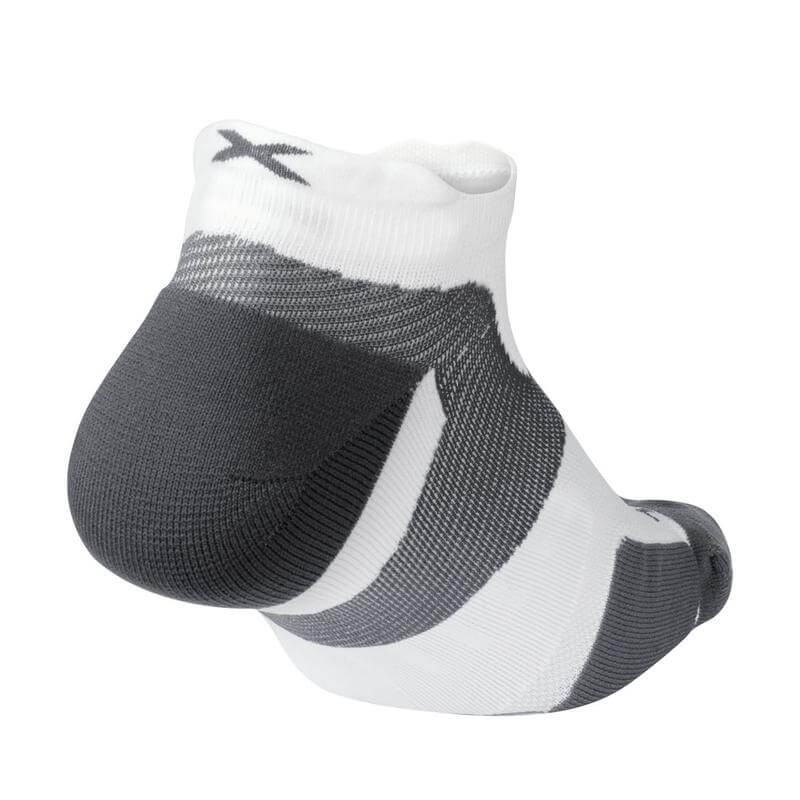 KAOS KAKI LARI 2XU Vectr Cushion No Show Socks