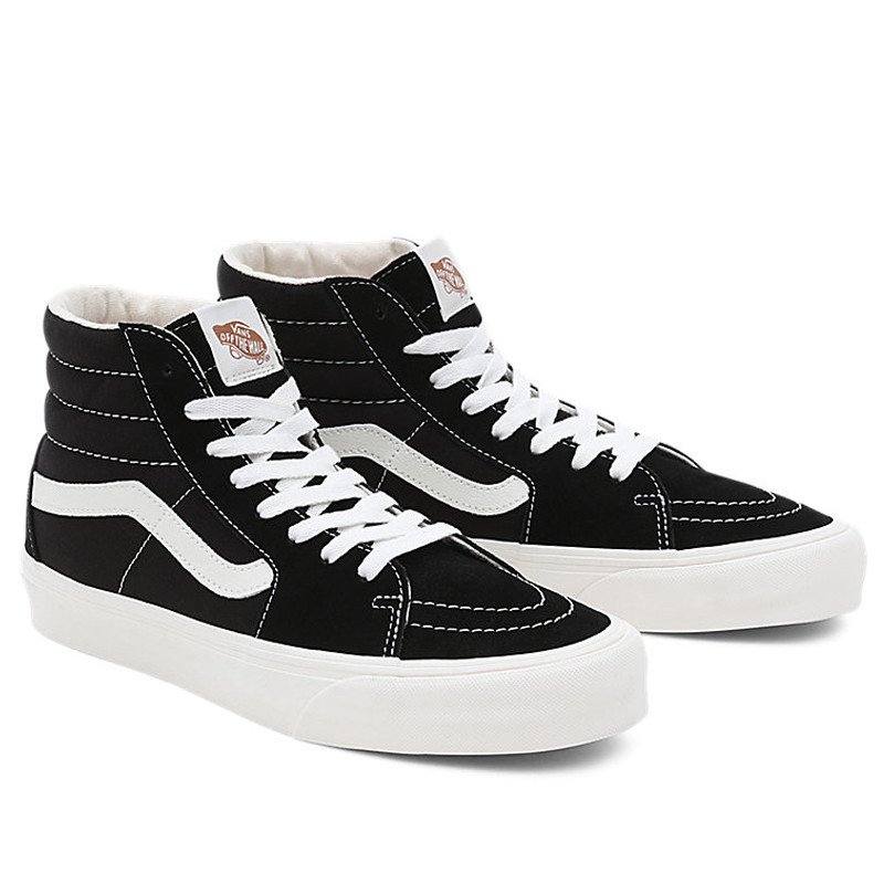 SEPATU SNEAKERS VANS SK8-HI VR3