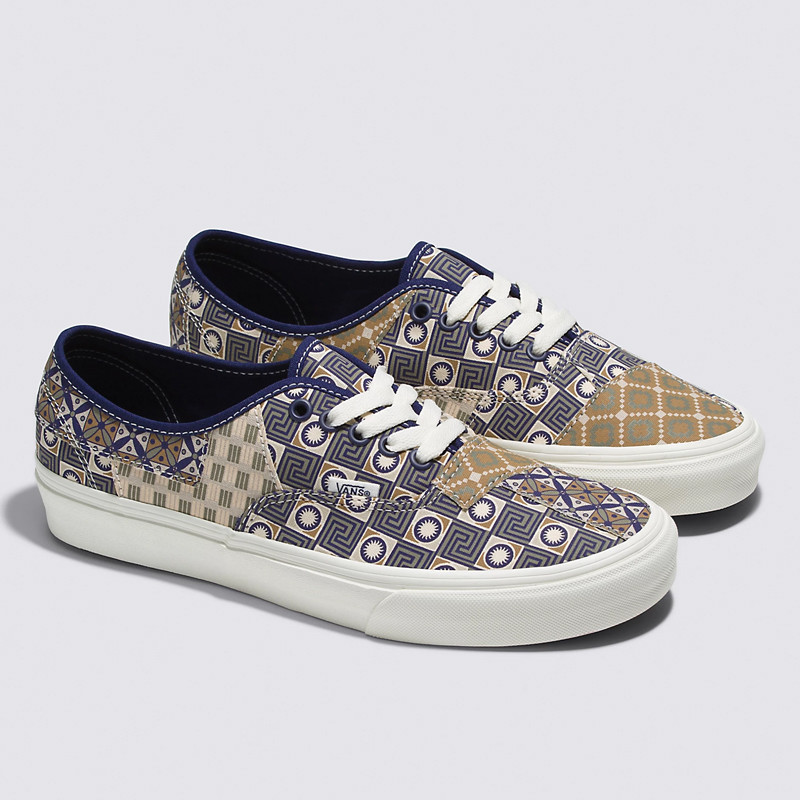 SEPATU SNEAKERS VANS GEO TREK AUTHENTIC PATCHWORK