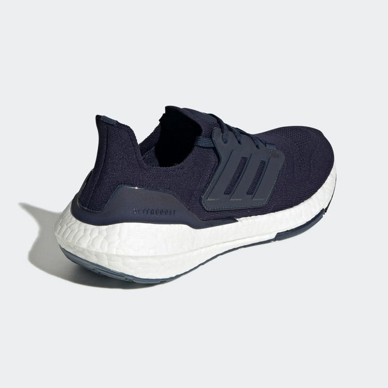 SEPATU LARI ADIDAS Wmns Ultraboost 22